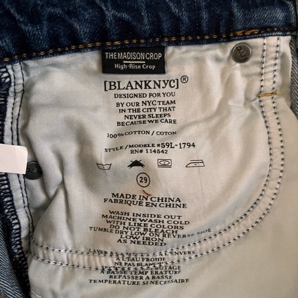 BlankNYC Madison Crop Jeans - Picture 5 of 9